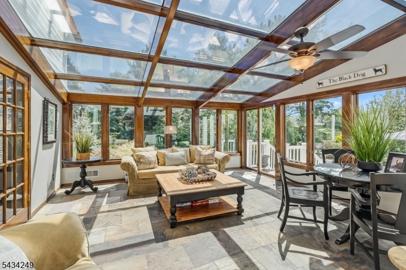 Prince Edward Pointe - Residential