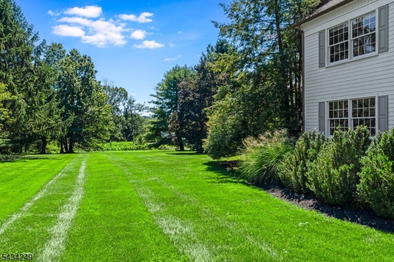 Prince Edward Pointe - Residential