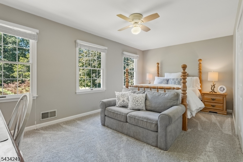 Prince Edward Pointe - Residential