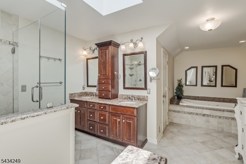 Prince Edward Pointe - Residential