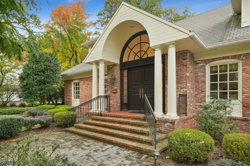 OLD SHORT HILLS - Residential