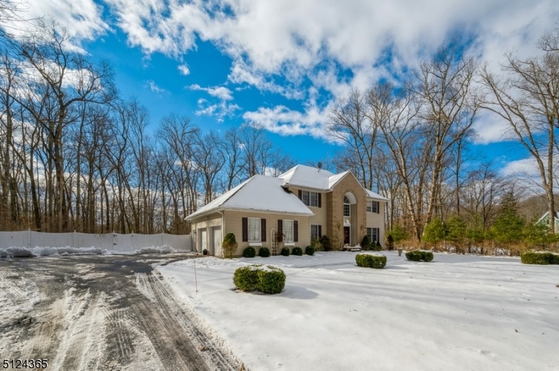 Meadow Oak Estates - Residential