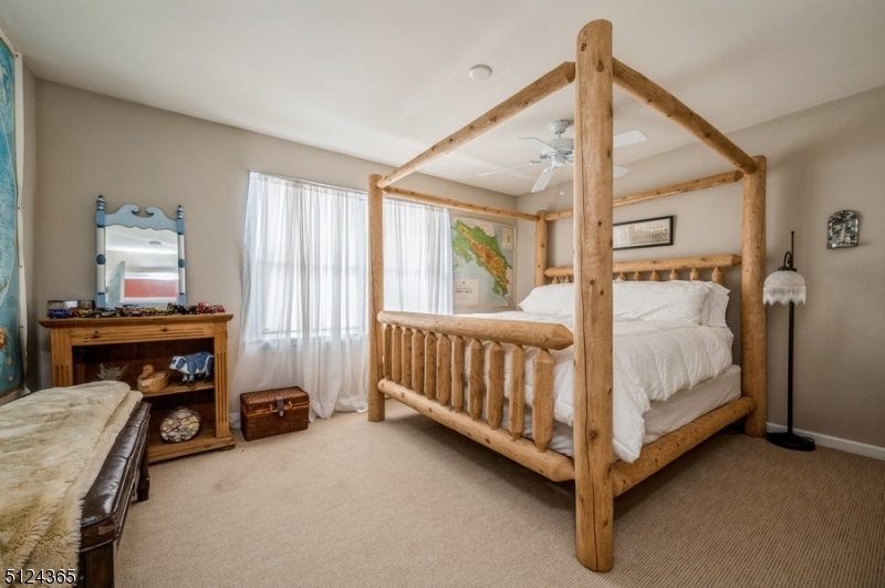 Meadow Oak Estates - Residential