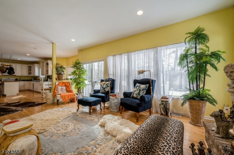 Meadow Oak Estates - Residential
