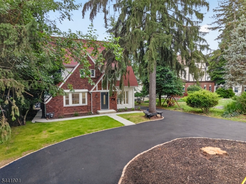 UPPER GREGORY - Residential