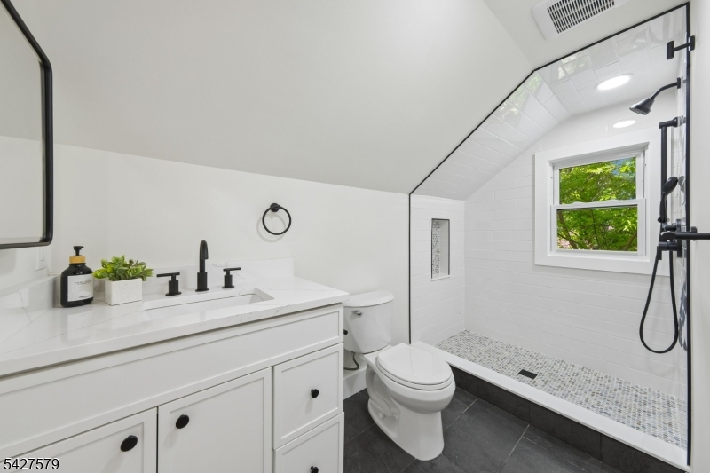 UPPER GREGORY - Residential