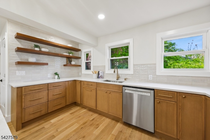UPPER GREGORY - Residential