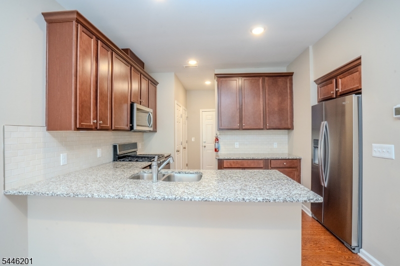Somerville Station - Residential Lease