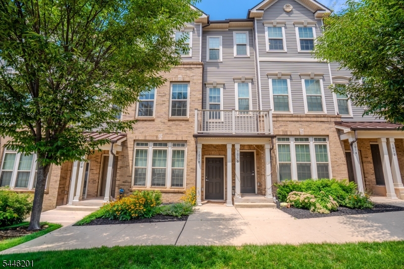 Somerville Station - Residential Lease