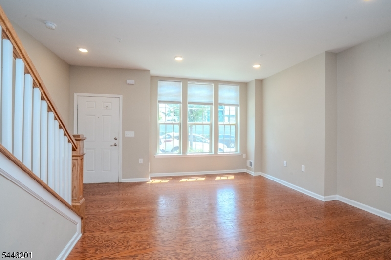 Somerville Station - Residential Lease