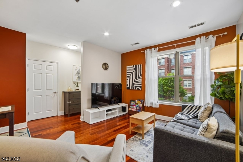 Port Imperial - Residential