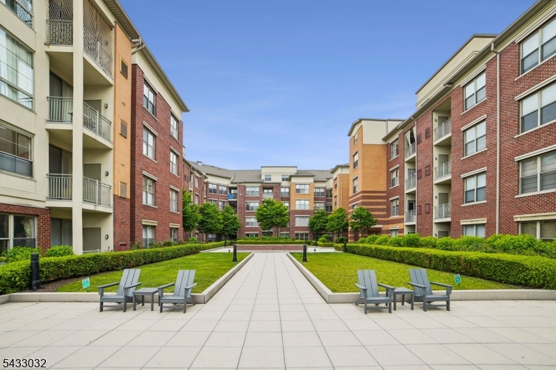 Port Imperial - Residential