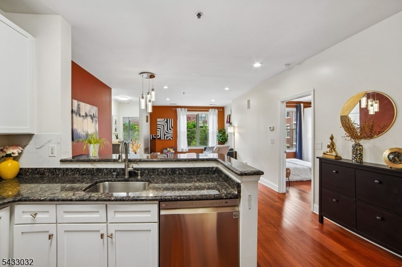 Port Imperial - Residential