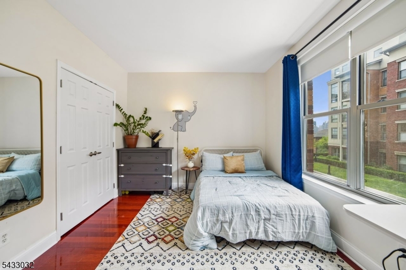 Port Imperial - Residential
