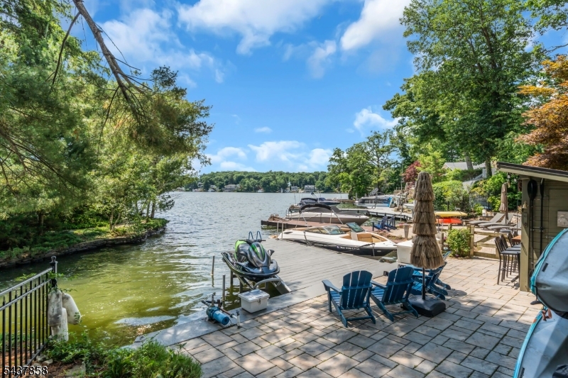 Pine Tree Point - Residential