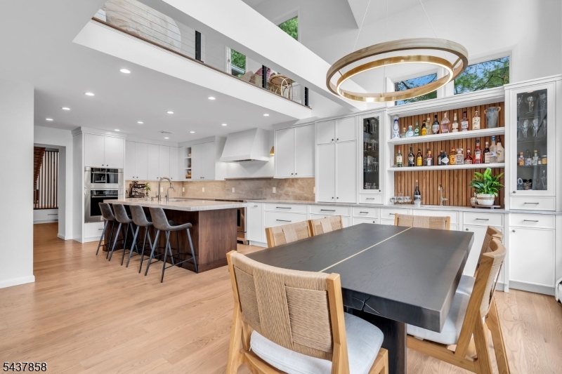 Pine Tree Point - Residential