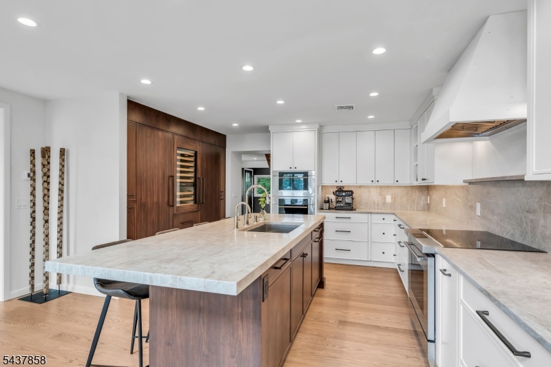 Pine Tree Point - Residential