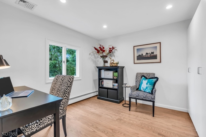 Pine Tree Point - Residential