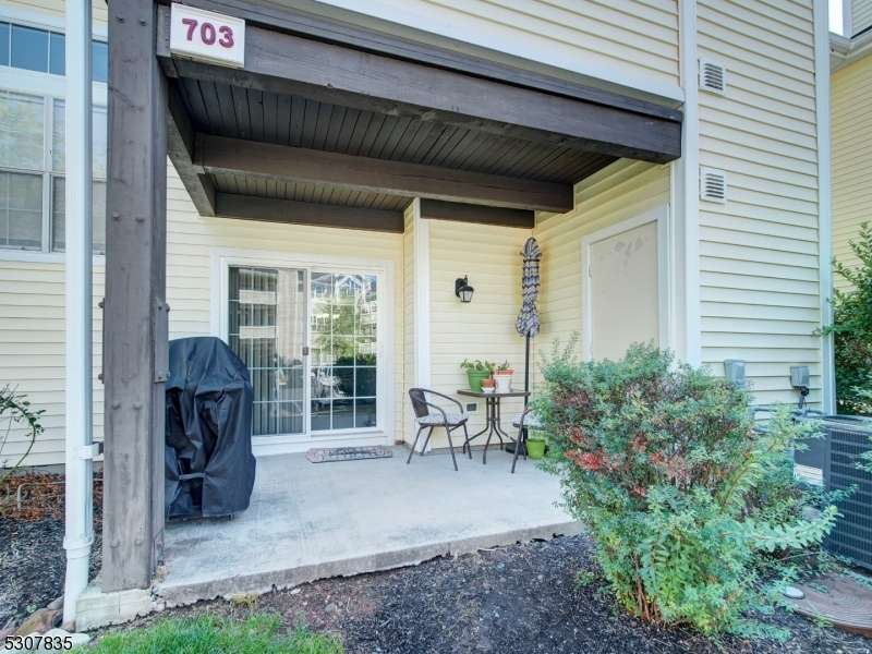 The Pointe - Residential