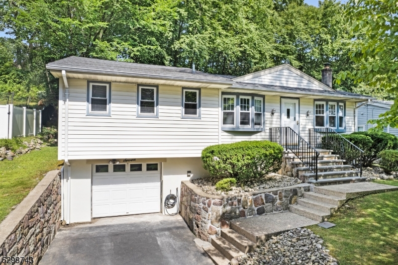 Don't miss the opportunity to join highly desirable White Meadow Lake in this 3-bed 2-bath ranch. Newer flooring and freshly painted throughout. Partially finished basement offers bonus space. Home is well-maintained, with central air and Generac for whole house backup. Ideal location 1/2 mile from the lake, and less than a 1/4 mile from local elementary and middle school. WML also offers two pools, three lake beaches, tennis courts, pickle ball courts, athletic fields, a community clubhouse, lake access, multiple playgrounds, year-round community events and easy access to Rt 80.