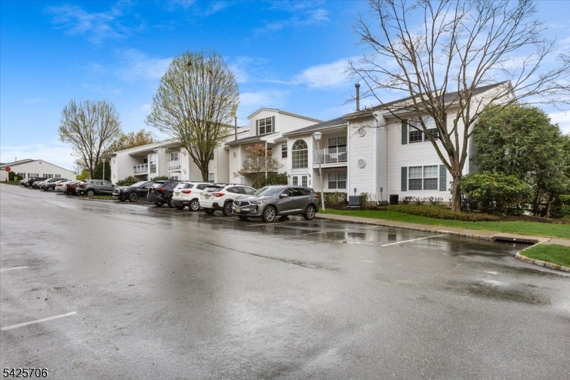 Seasons Glen - Residential