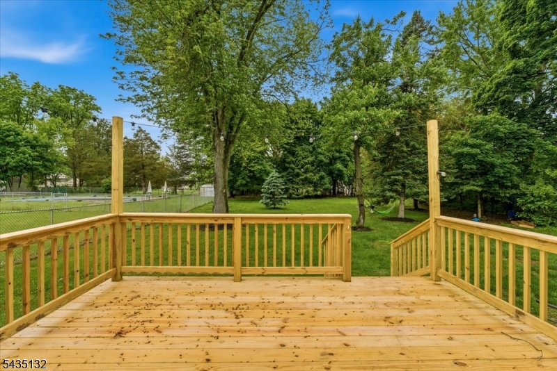 GREEN HILLS - Residential