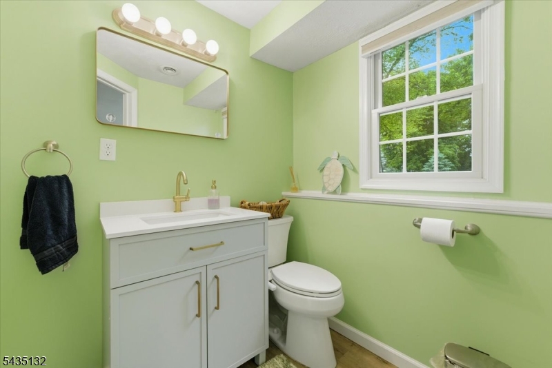 GREEN HILLS - Residential