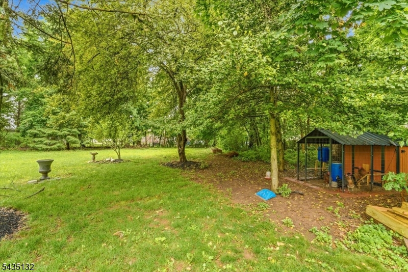 GREEN HILLS - Residential
