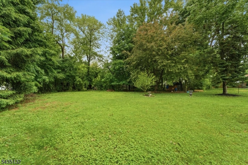 GREEN HILLS - Residential