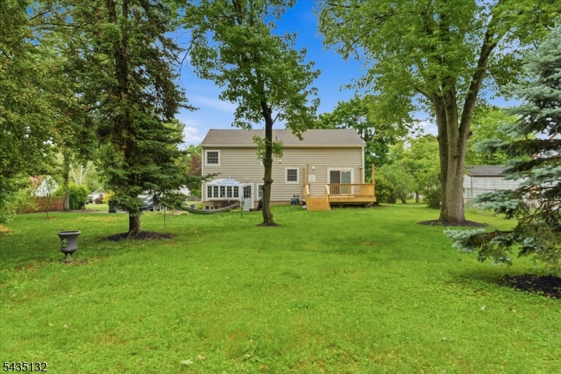 GREEN HILLS - Residential