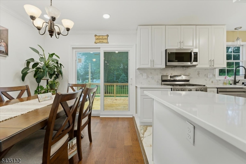 GREEN HILLS - Residential