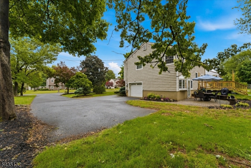 GREEN HILLS - Residential