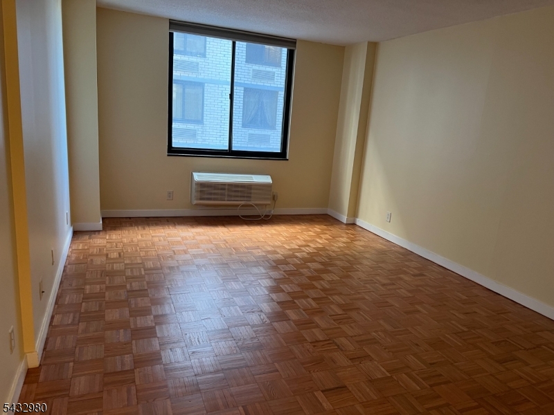 World Plaza - Residential Lease