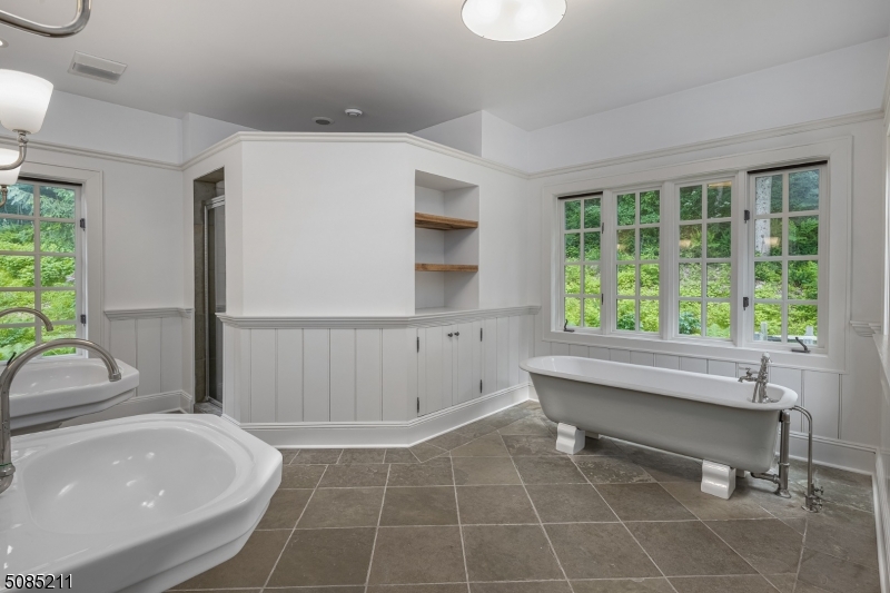 Bernardsville Mountain - Residential