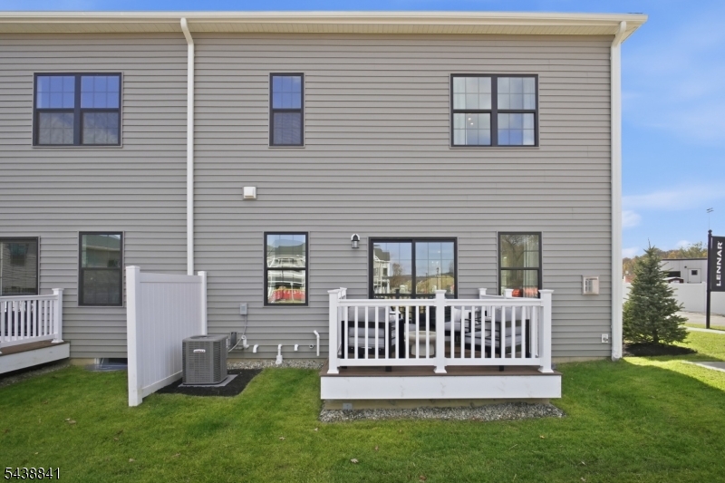 The Ridings at Oakland - Residential