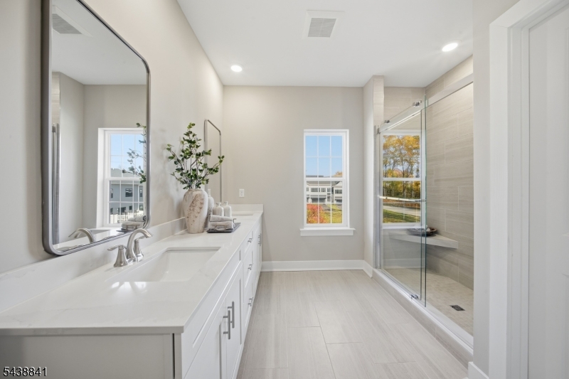 The Ridings at Oakland - Residential