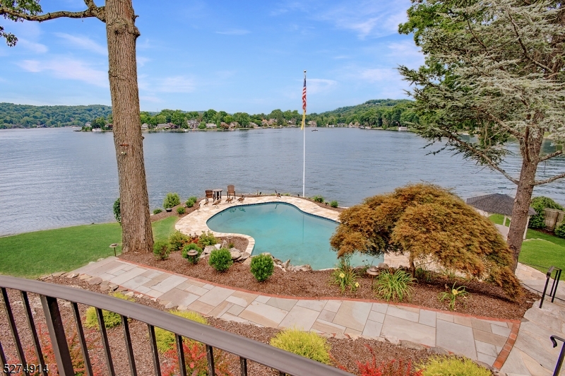 Lake Mohawk - Residential