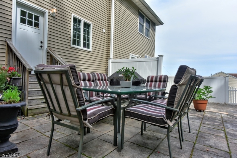 Heights Cliff Condo - Residential