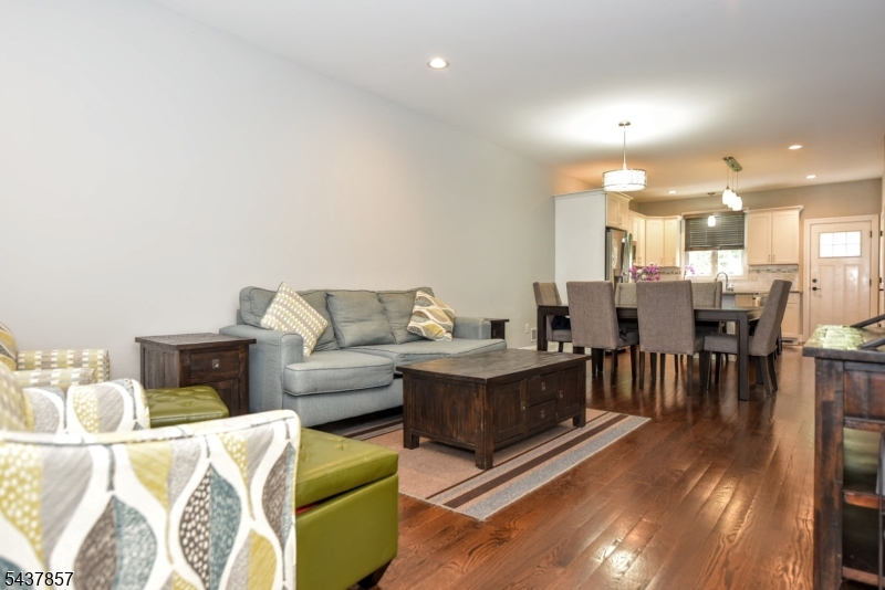 Heights Cliff Condo - Residential