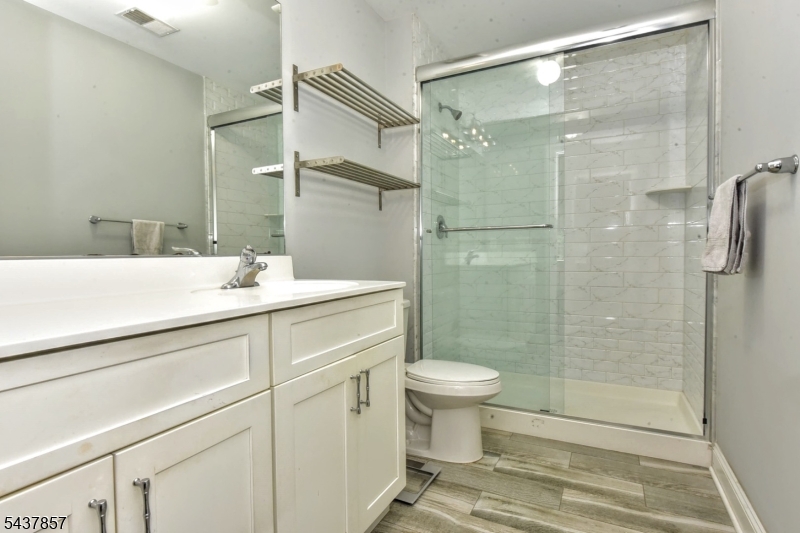 Heights Cliff Condo - Residential