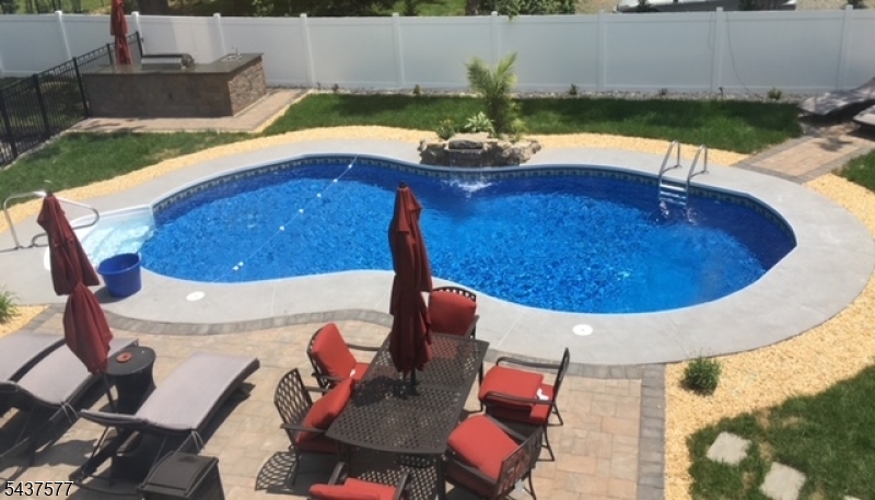 Belle Mead - Residential