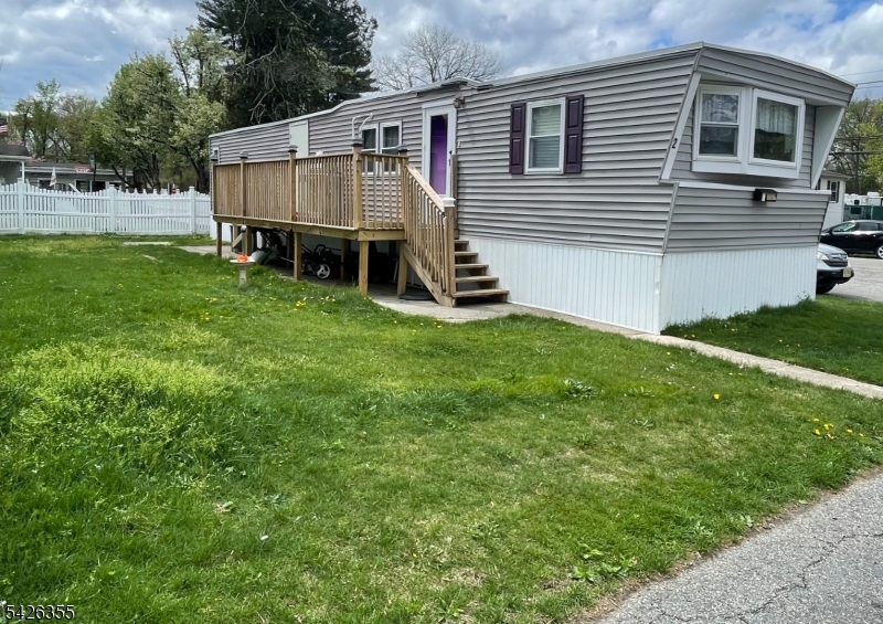 Finns Mobile Home Park - Residential