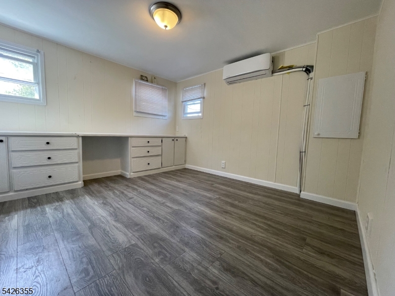 Finns Mobile Home Park - Residential