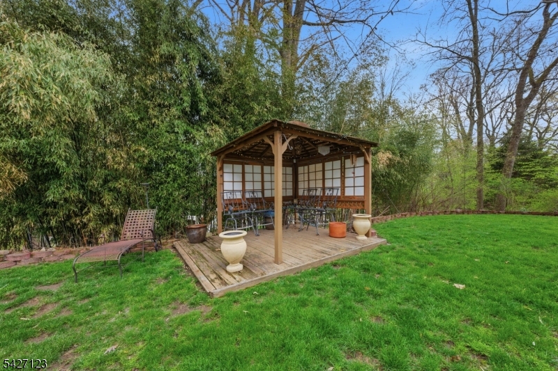 White Meadow Lake - Residential