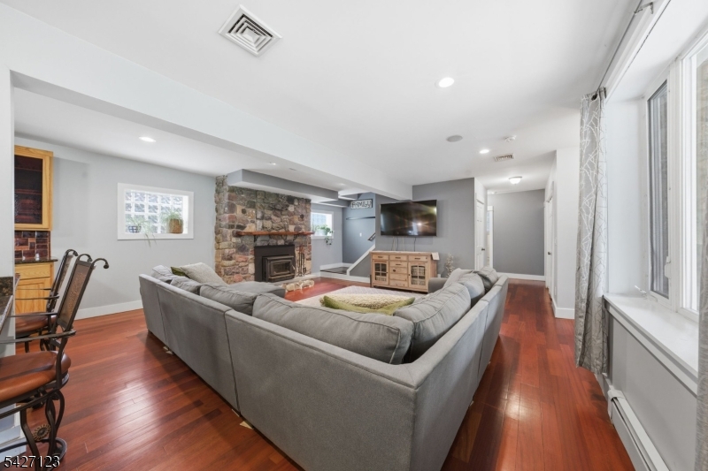 White Meadow Lake - Residential