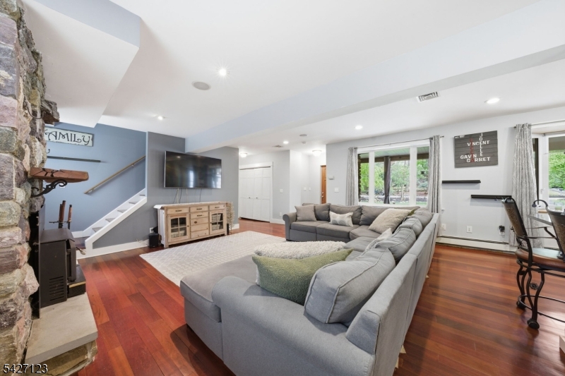 White Meadow Lake - Residential