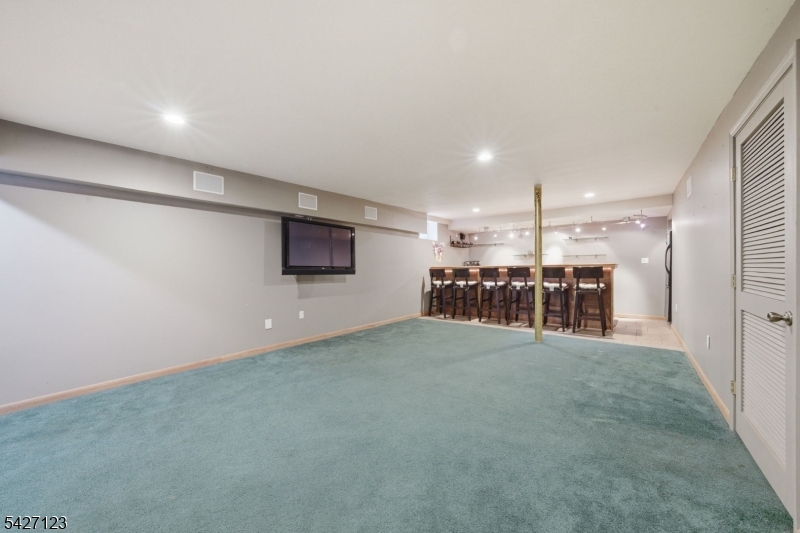 White Meadow Lake - Residential
