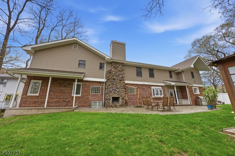 White Meadow Lake - Residential