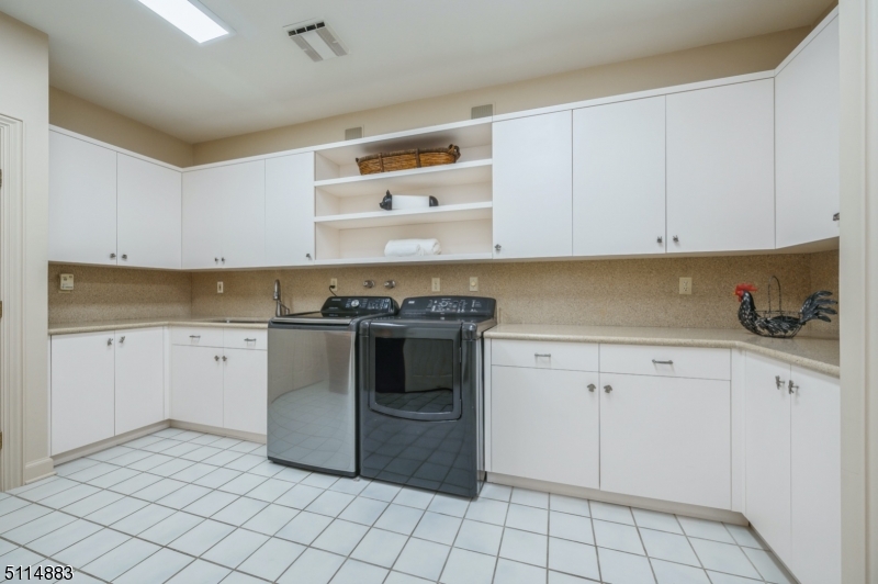 New Vernon - Residential