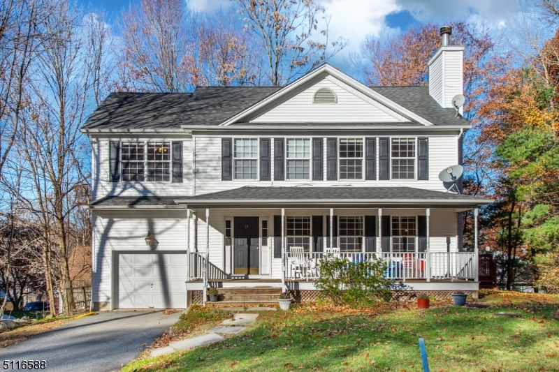 Rocking chair front porch leads you to this newer, neutral East Brookwood colonial.  White center island kitchen, hardwood floors, basement with very high ceilings + crawl space for storage.  1st floor laundry, 2.1 baths, 3 spacious bedrooms + office/den with gas fireplace and built-ins.  Open light and bright living room features wood burning fireplace.  Fantastic location, less than 5 minutes to trade zone shopping and Rt. 80.  End of dead end street - no through traffic!  Seller willing to sell most furniture, other than master bedroom set.
